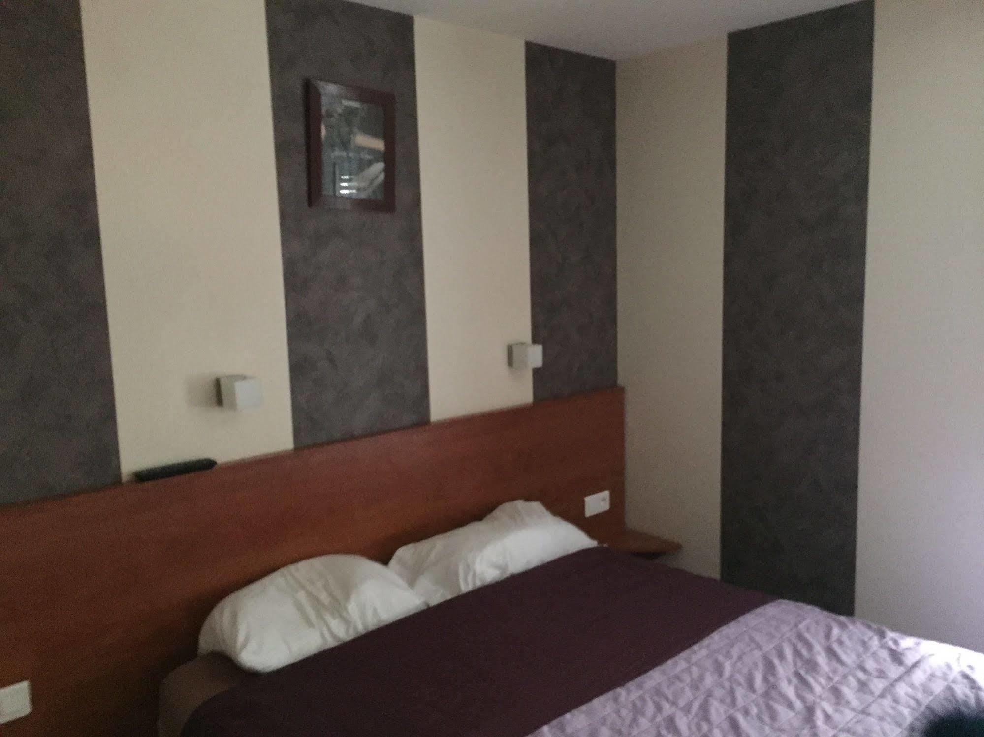 Fasthotel Nimes Caissargues Exterior foto