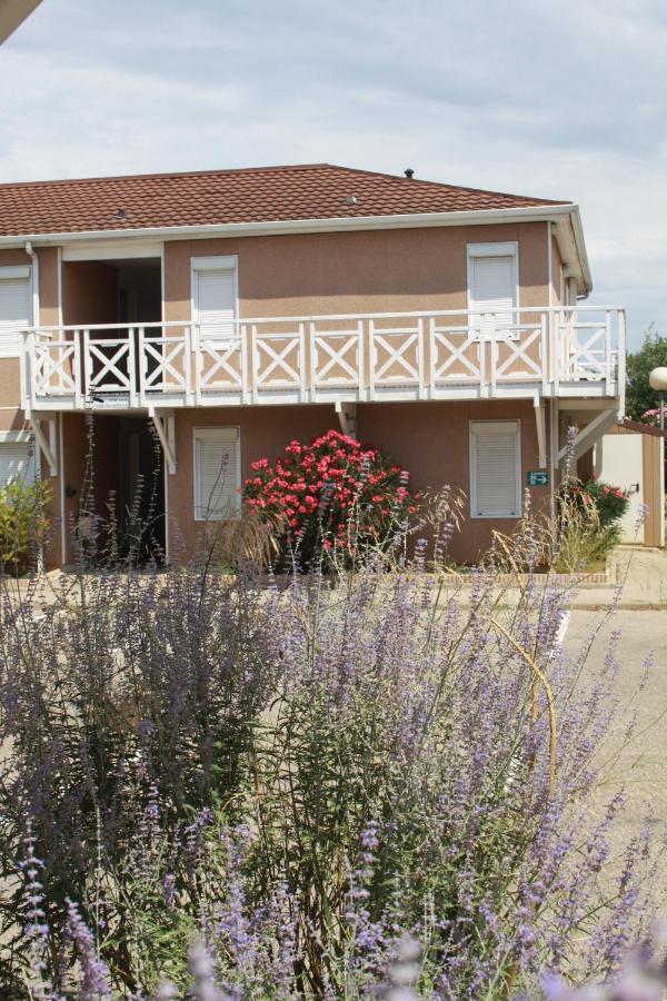 Fasthotel Nimes Caissargues Exterior foto