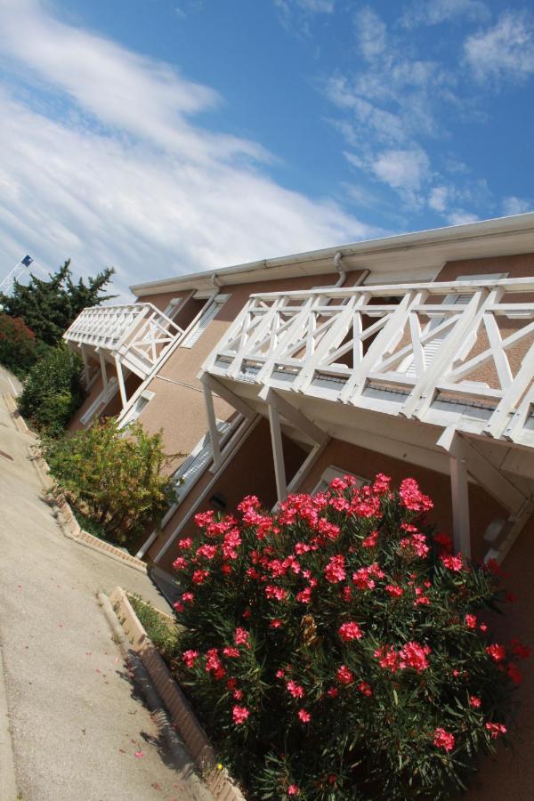 Fasthotel Nimes Caissargues Exterior foto